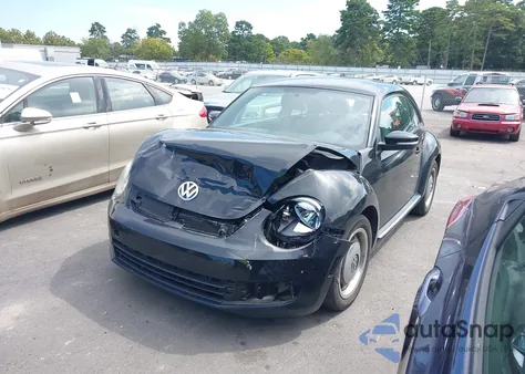 2012 Volkswagen Beetle 2.5L z USA, uszkodzony, nr VIN 3VWJP7AT1CM623501